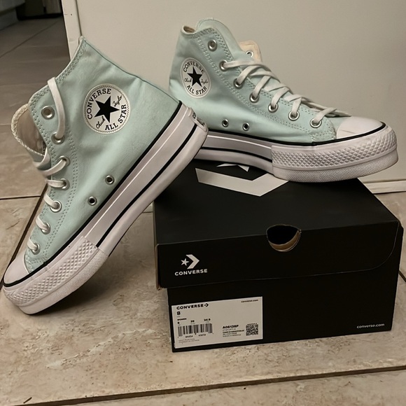 Converse Chuck Taylor, All Stars, baby blue size 8 - Picture 2 of 7